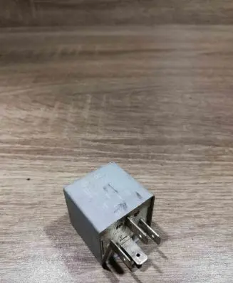 Volkswagen Sharan Other relay 3b0911251 wl061237009 185Silver