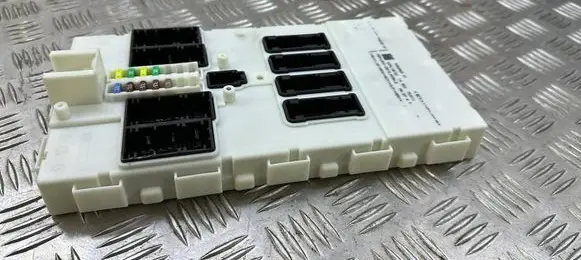 BMW 3 F30 F35 F31 Central body control module 9352865 50WL1AF02