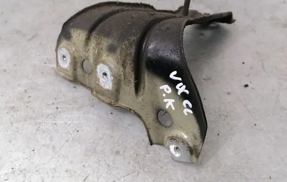 Volkswagen PASSAT CC Fender mounting bracket 3C8821141