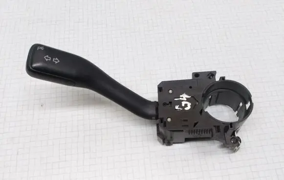 Volkswagen Golf IV Indicator stalk 8L0953513G 202852