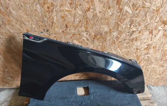 Audi A5 Fender LY9B