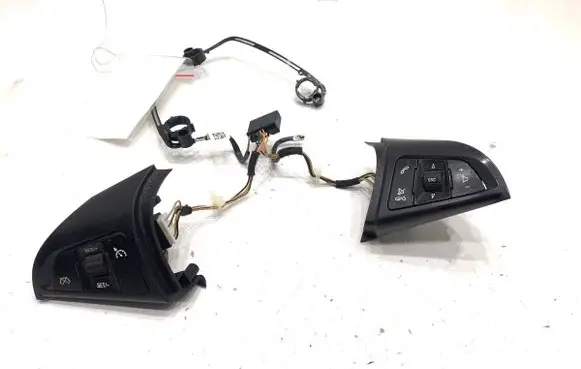 Chevrolet Cruze Steering wheel buttons/switches 1339134113352975
