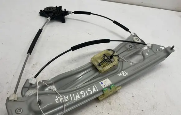 Front window lifting mechanism without motor