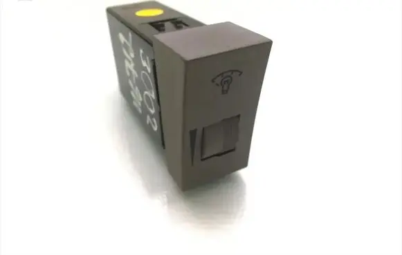 Hyundai Santa Fe Interior lighting switch 70108