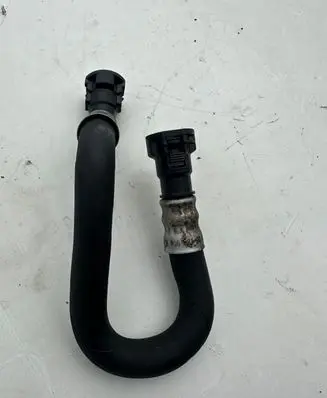 BMW X5 E70 Engine coolant pipe/hose 7506991