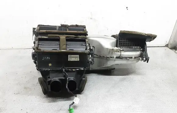 Interior heater climate box assembly