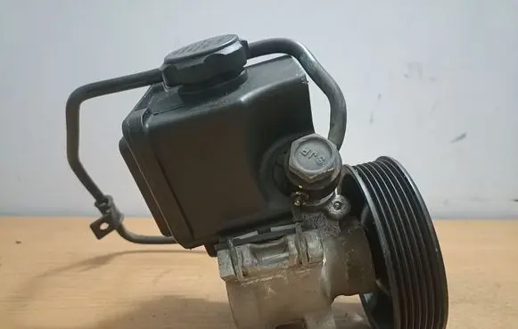 SsangYong Rexton Power steering pump 6714600780