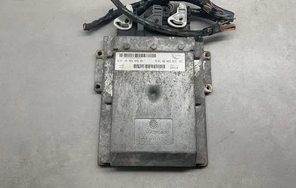 Peugeot Boxer Engine control unit/module 9666360280 9666484280