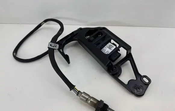 Peugeot 208 II Lambda probe sensor 9830817880