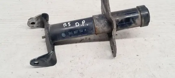 Volkswagen PASSAT B5 Front bumper shock/impact absorber 3B0807134A