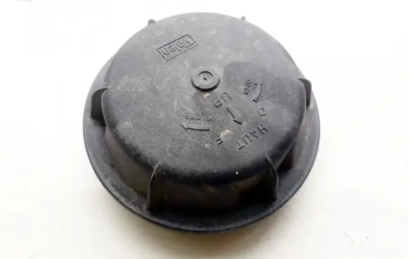 Renault Laguna II Headlight/headlamp dust cover 89001146