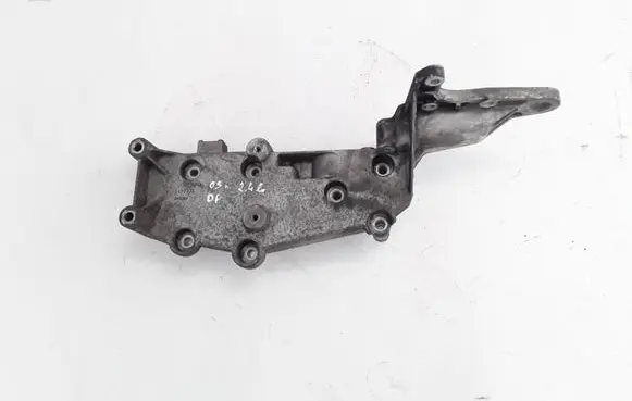 Volvo S60 Generator/alternator bracket 9497106