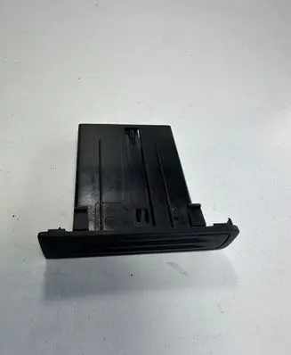 Volkswagen Tiguan Center console 