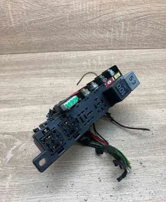 Volkswagen Golf IV Fuse box set 8L0941822