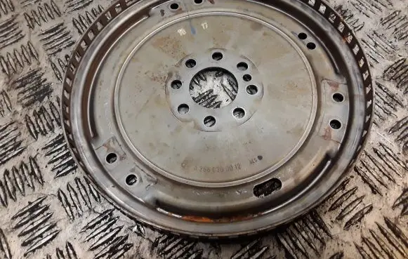 Mercedes-Benz A W169 Flywheel 2660300012 A2660300012