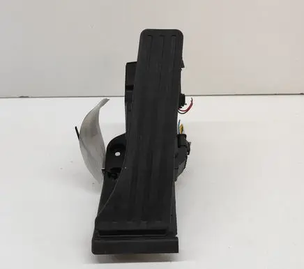 Mercedes-Benz EQS V297 Accelerator throttle pedal A2233000400