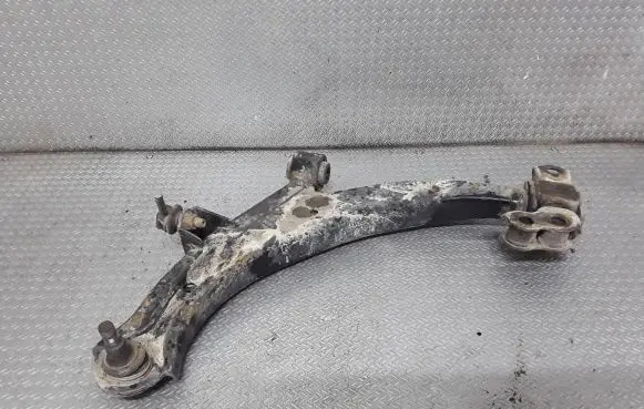 Honda HR-V Front lower control arm/wishbone