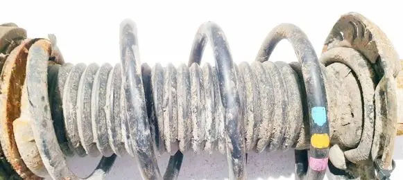 Skoda Octavia Mk2 (1Z) Front coil spring 