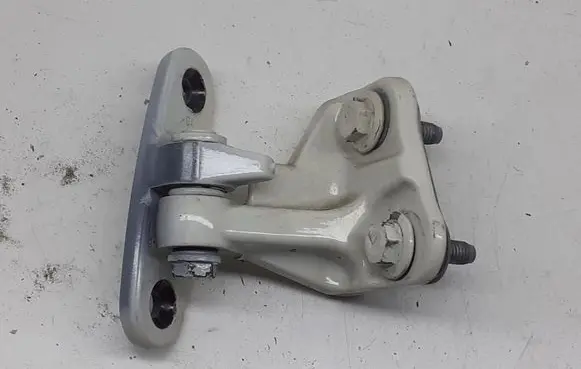 Mercedes-Benz B W246 W242 Rear door upper hinge A046572