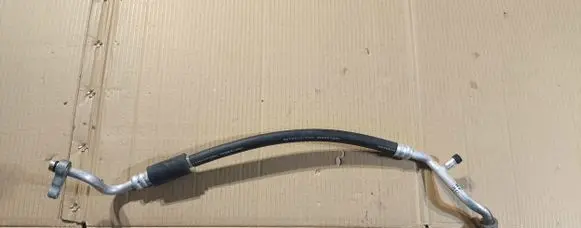 Subaru XV I Air conditioning (A/C) pipe/hose