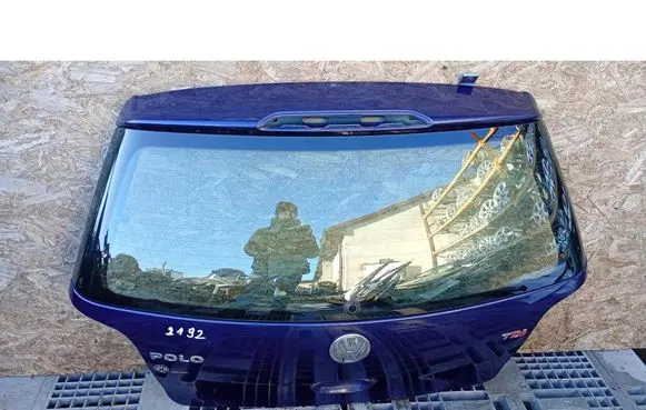 Volkswagen Polo Front vent window/glass (coupe) 
