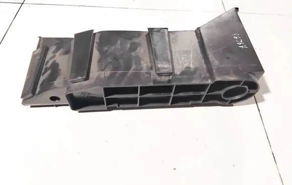 Mercedes-Benz CLS C219 Other trunk/boot trim element 2118980014