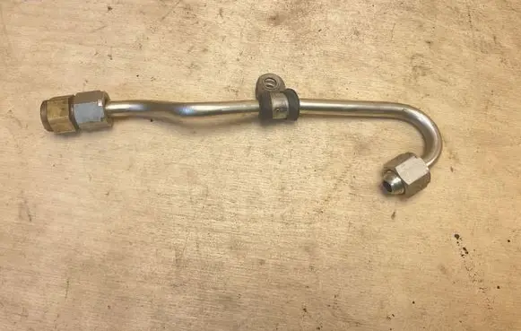 Volkswagen Eos Fuel line pipe 06J127065A CAX