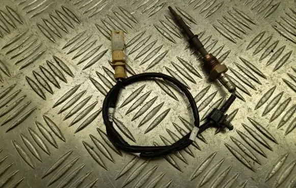 Volkswagen Transporter - Caravelle T6 Lambda probe sensor 04L906088JR