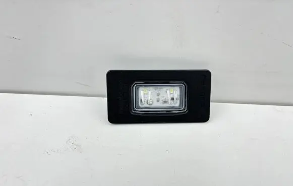 Subaru Legacy VII Number plate light