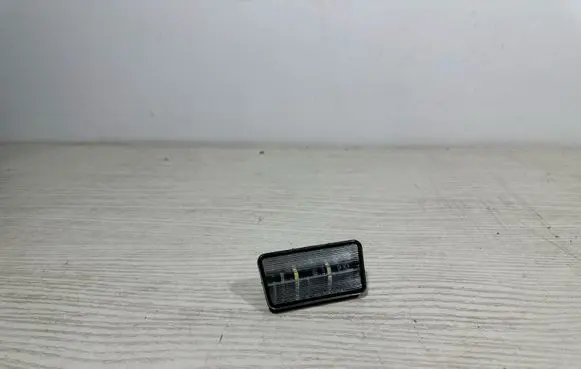 Jeep Wrangler Number plate light 68310837