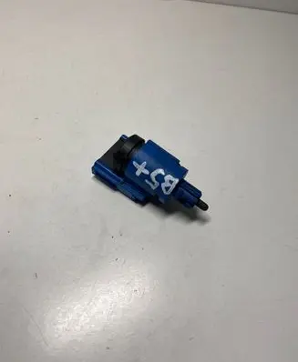 Clutch pedal sensor