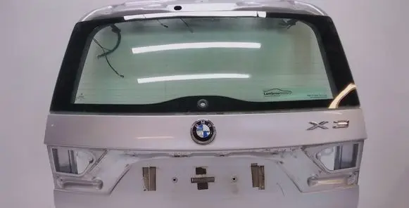 Tailgate/trunk/boot lid