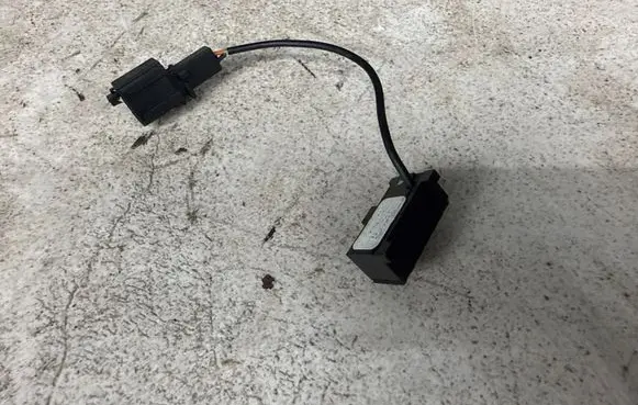 Volkswagen Golf V Microphone (bluetooth/phone) 1J0973332