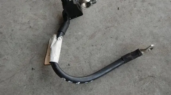 Audi A4 S4 B8 8K Negative earth cable (battery) 