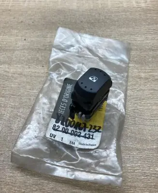 Renault Laguna II Electric window control switch 8200167232 2648802