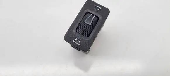 BMW 5 E28 Other switches/knobs/shifts 1368769