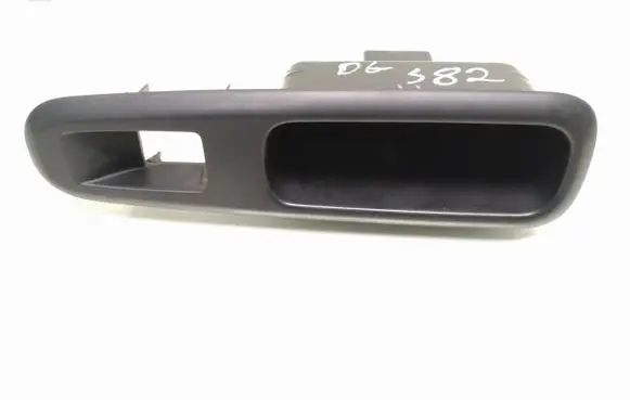 Peugeot 5008 Rear door window switch trim 96759764ZD