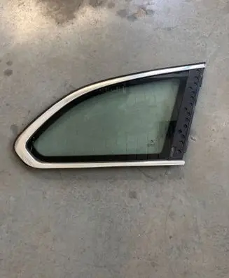 BMW 5 F10 F11 Rear side window 43R001583 E000199 DOT682M3236AS2