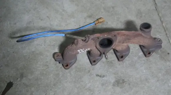 Mercedes-Benz Citan W415 Exhaust manifold