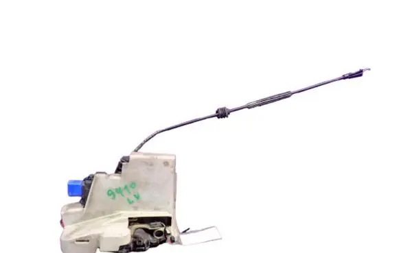 Volkswagen Polo Front door lock 3B1837015AM