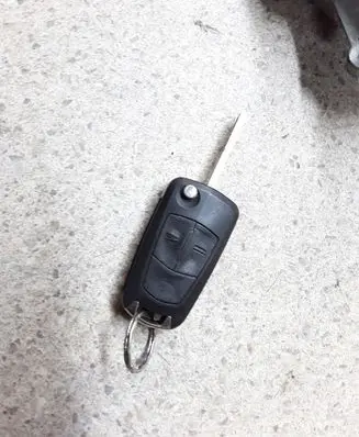 Opel Astra H Ignition key/card 