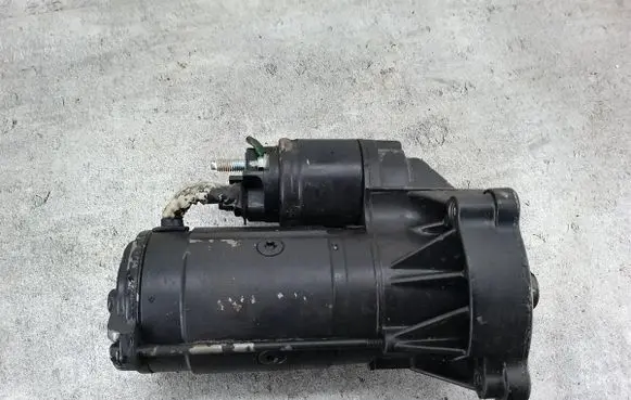 Citroen C4 Grand Picasso Starter motor 0986025470