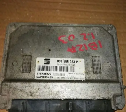 Seat Ibiza III (6L) Engine control unit/module 03E906033P
