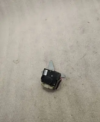 Hyundai Galloper Air flap motor/actuator EL08410301C