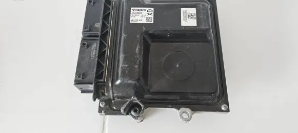 Volvo V40 Engine control unit/module 31452623