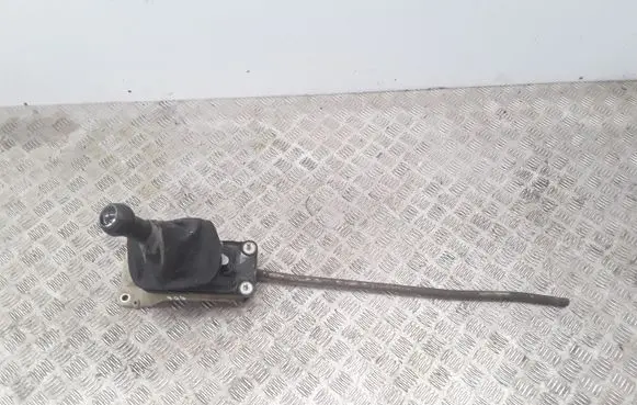 Volkswagen Golf IV Gear shifter/selector 1J0711061A