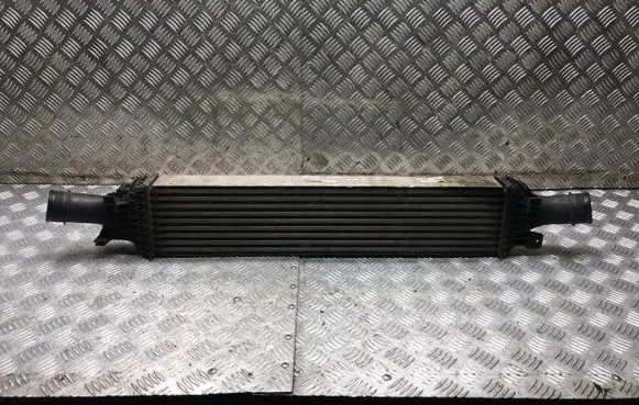 Audi A4 S4 B8 8K Intercooler radiator 8K0145805G