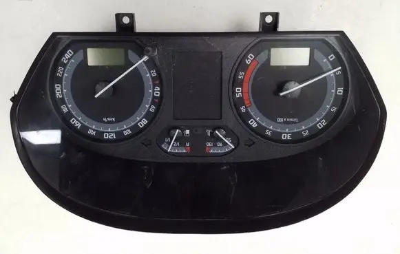 Skoda Fabia Mk1 (6Y) Speedometer (instrument cluster) 6Y0920882D