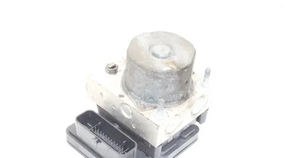 Mercedes-Benz A W176 ABS Pump A0094316412 2265106513