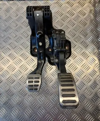Volkswagen Polo V 6R Pedal assembly 6Q1721503M 6PV00849641 6R1721115A